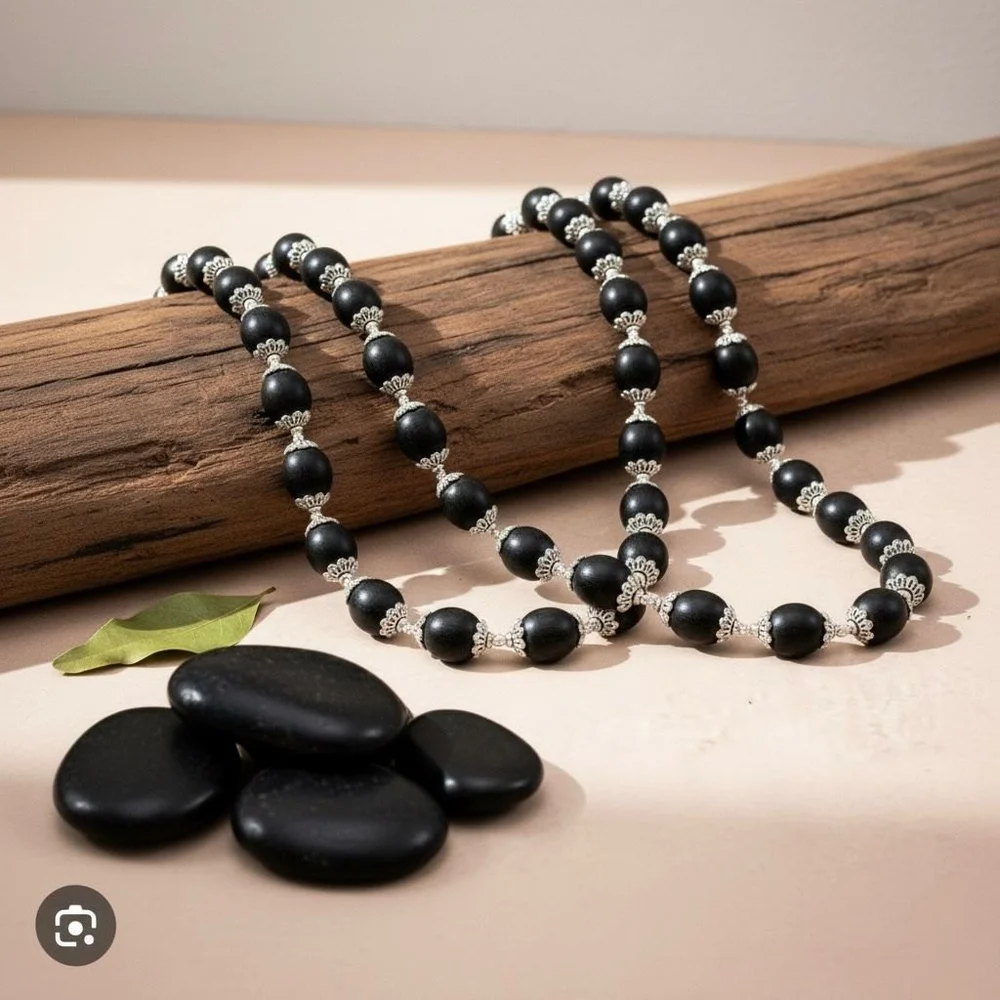 Karungli Maala – Attract Wealth, Power & Success Naturally With Silver Capping