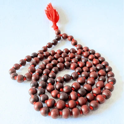 🔴 Laal Chandan Maala Shanti, Bhakti aur Positive Energy Ka Pavitra Saathi